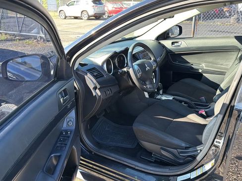 Used 2016 Mitsubishi Lancer ES FWD image 23