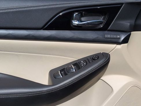 Certified 2023 Nissan Maxima Platinum w/ Sport Mat Group FWD image 13