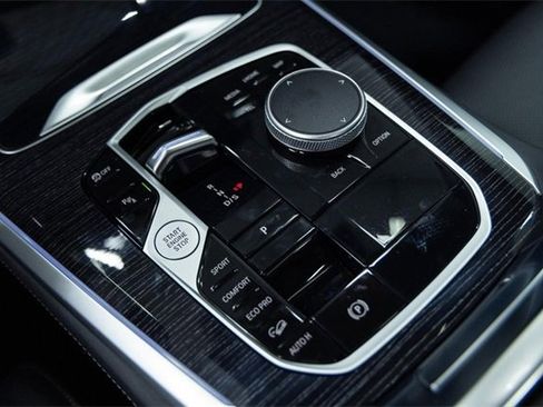 New 2026 BMW X5 xDrive40i w/ M Sport Package image 21