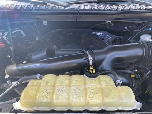 Used 2020 Ford Expedition Limited w/ Equipment Group 303A image 38