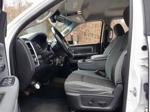 Used 2014 RAM 3500 Big Horn image 20