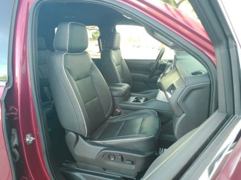 Used 2021 GMC Yukon SLT w/ SLT Luxury Package RWD image 24
