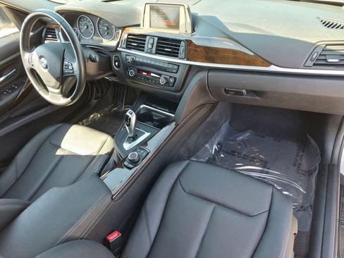 Used 2015 BMW 320i xDrive Sedan AWD/4WD image 17