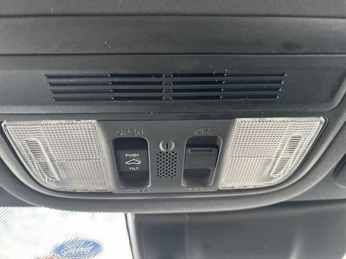 Used 2019 Honda Civic Sport Touring image 28