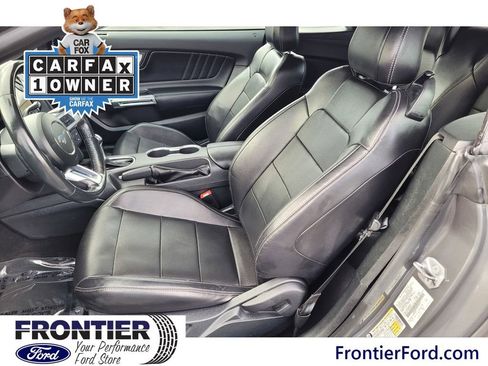 Used 2023 Ford Mustang Premium image 9