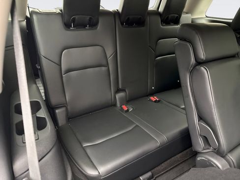 Used 2023 Nissan Pathfinder SL image 20