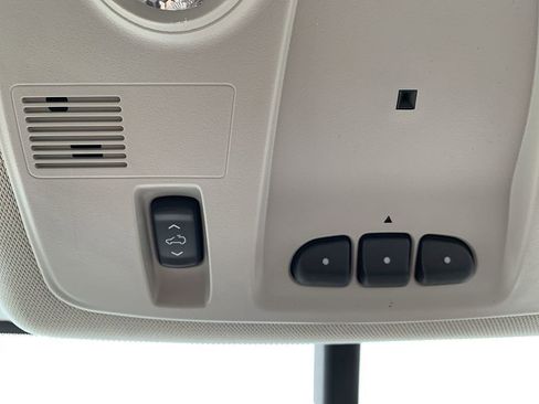 Used 2017 Buick Enclave Premium w/ Experience Buick Package image 27