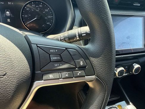 Certified 2023 Nissan Kicks SV FWD image 28