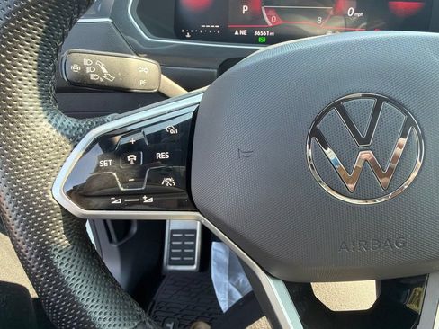 Used 2023 Volkswagen Tiguan SE R-Line FWD image 20