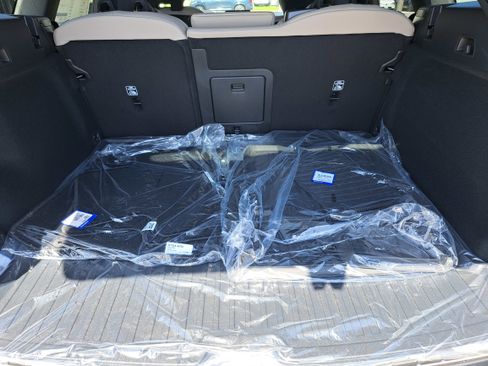 New 2026 Volvo XC60 B5 Plus w/ Protection Package Premier image 8