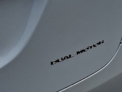 Used 2020 Tesla Model X Long Range image 41