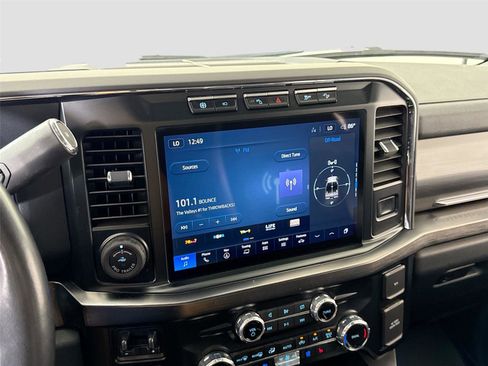 Used 2023 Ford F250 Lariat w/ Lariat Ultimate Package AWD/4WD image 19