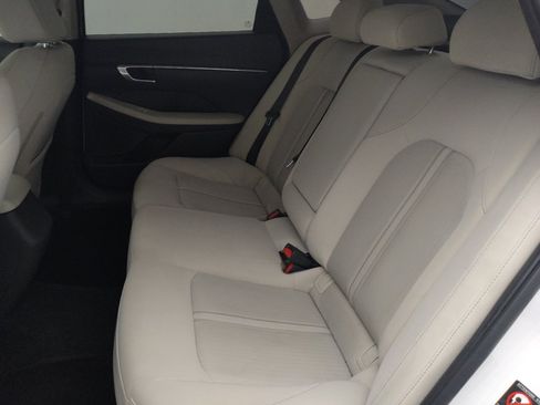 Used 2022 Hyundai Sonata SEL FWD image 18