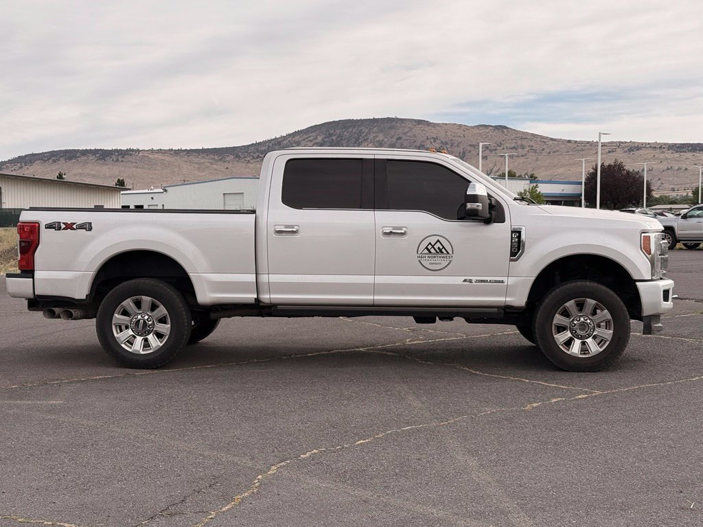 Used 2017 Ford F250 Platinum AWD/4WD image 6