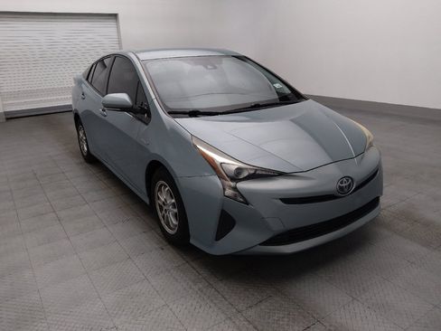 Used 2017 Toyota Prius Three FWD image 13
