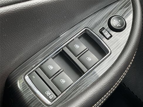 Used 2019 Chevrolet Impala LT w/ LT Convenience Package FWD image 20