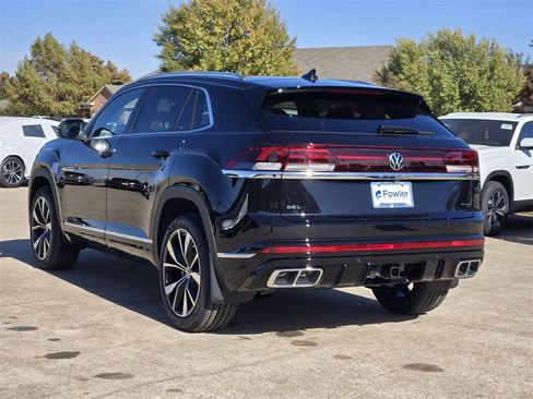 New 2026 Volkswagen Atlas Cross Sport SEL Premium R-Line image 3