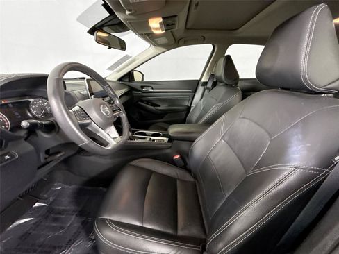 Used 2022 Nissan Altima 2.5 SL FWD image 3