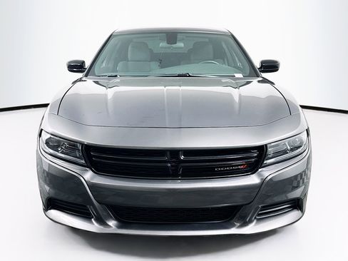 Used 2023 Dodge Charger SXT image 2
