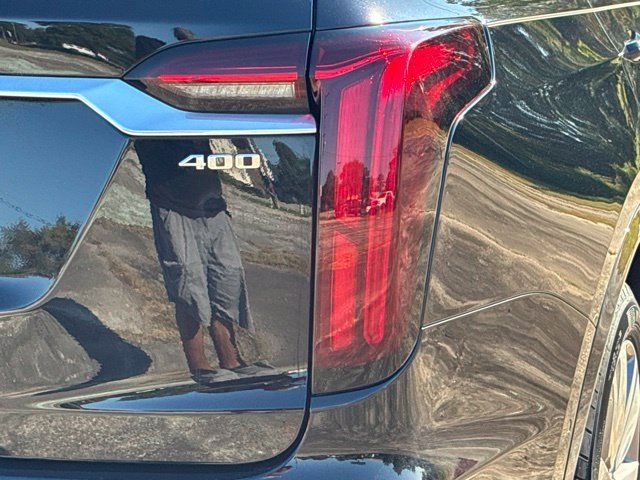 Used 2023 Cadillac XT6 Premium Luxury w/ Technology Package FWD image 15