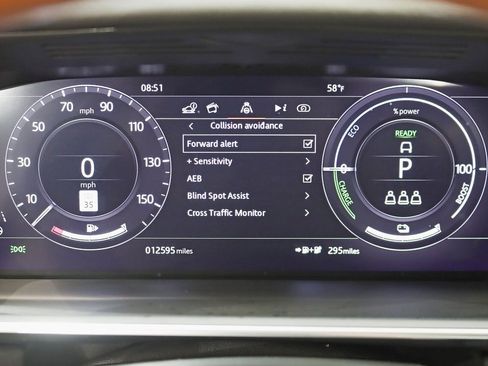 Used 2021 Land Rover Range Rover Autobiography image 17