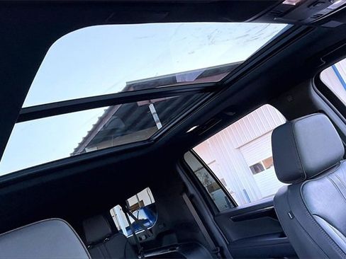 Used 2025 Chevrolet Suburban RST w/ RST Capability Package image 28