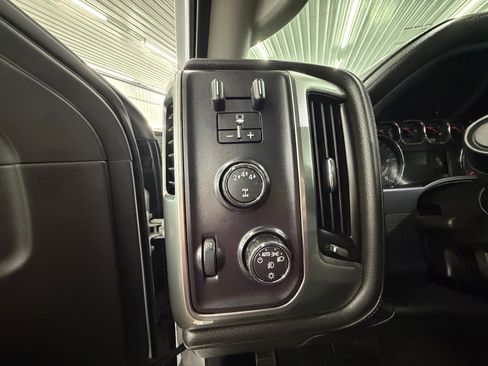 Used 2019 Chevrolet Silverado 2500 LTZ w/ Duramax Plus Package image 19