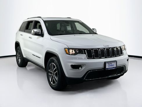 Used 2021 Jeep Grand Cherokee Limited image 3