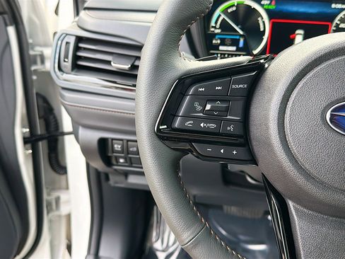 New 2025 Subaru Forester Touring image 38