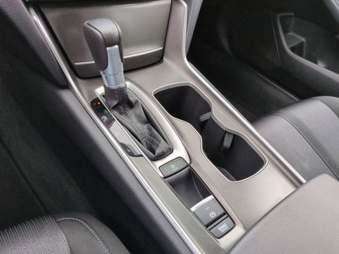 Used 2019 Honda Accord EX image 15
