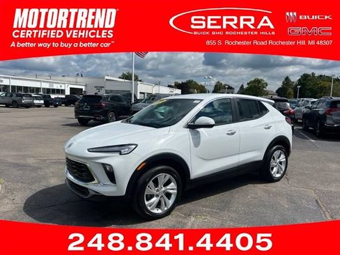 Used 2024 Buick Encore GX Preferred w/ Comfort Package AWD/4WD image 1