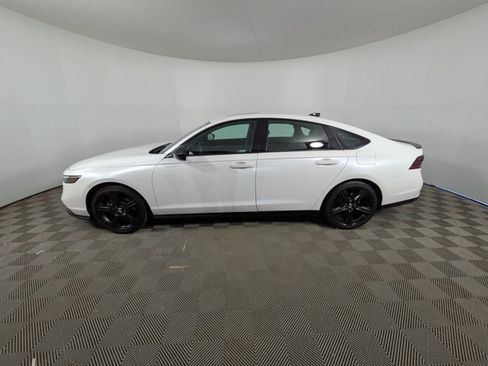 Certified 2023 Honda Accord Sport image 19