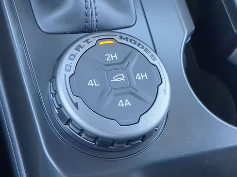 New 2026 Ford Bronco Outer Banks AWD/4WD image 65