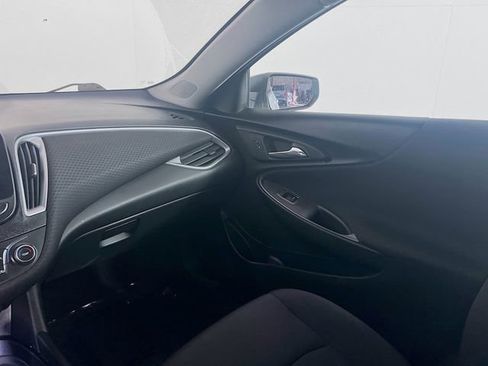 Used 2020 Chevrolet Malibu LS FWD image 20