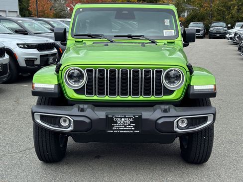 New 2026 Jeep Wrangler Sahara image 38