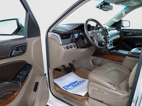 Used 2015 Chevrolet Tahoe LTZ image 3