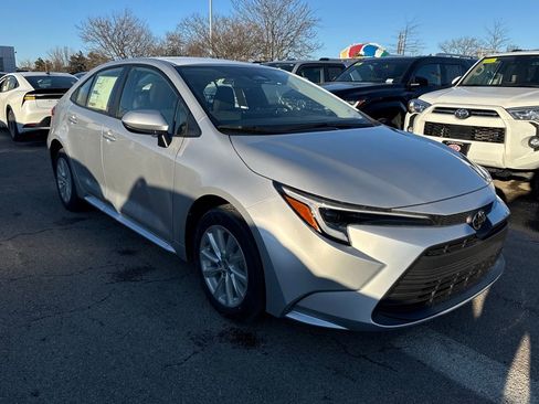 New 2026 Toyota Corolla LE image 16