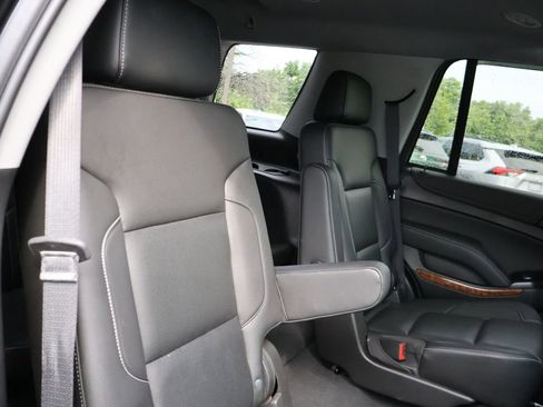 Used 2019 Chevrolet Tahoe Premier AWD/4WD image 12
