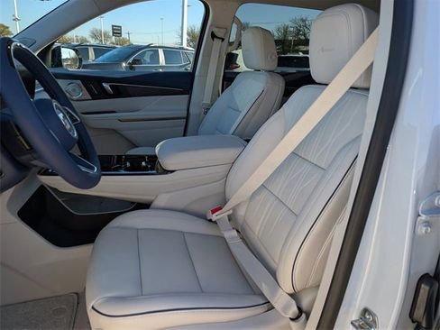 New 2026 Buick Enclave Avenir w/ Super Cruise Package image 18