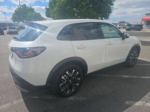 New 2026 Honda HR-V EX-L image 5