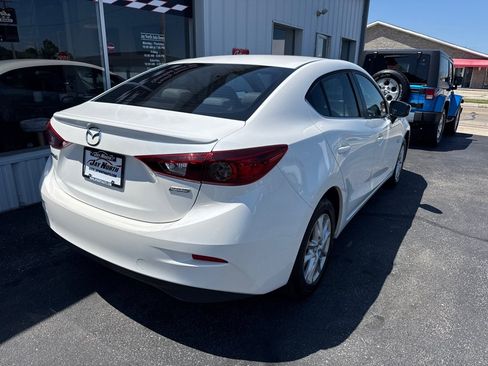 Used 2014 MAZDA MAZDA3 i Touring FWD image 7