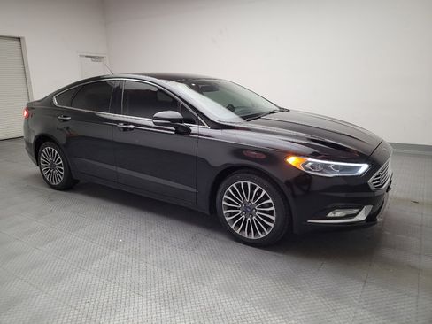Used 2017 Ford Fusion SE w/ Fusion SE Technology Package image 11