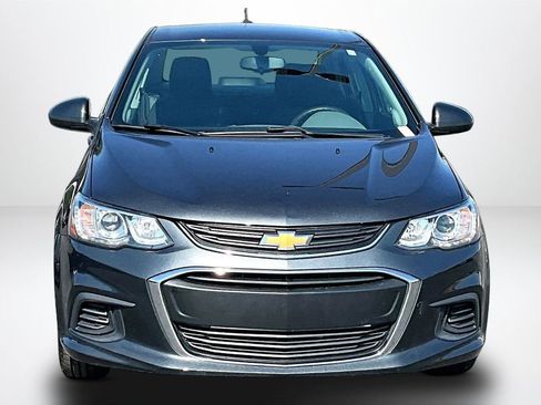 Used 2020 Chevrolet Sonic LT FWD image 2