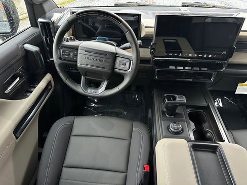 New 2026 GMC Hummer EV SUV image 17