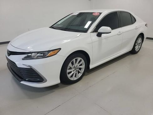 Certified 2023 Toyota Camry LE FWD image 3