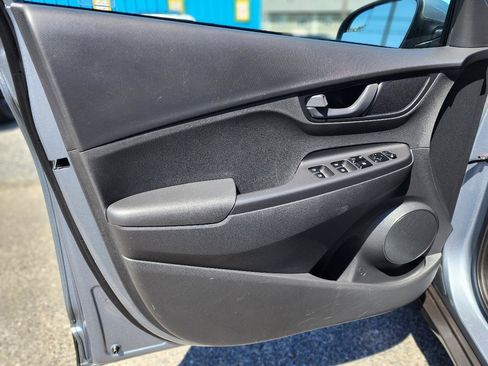 Used 2019 Hyundai Kona SE AWD/4WD image 12