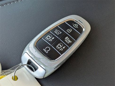 Used 2023 Hyundai Sonata Limited image 31