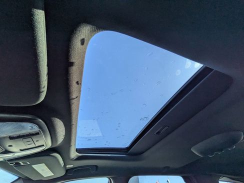 Used 2024 Dodge Durango GT image 24