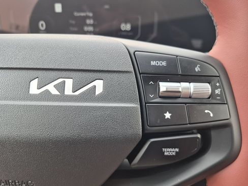 New 2026 Kia Sportage SX AWD/4WD image 19