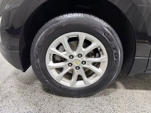 Used 2020 Chevrolet Equinox LS image 24